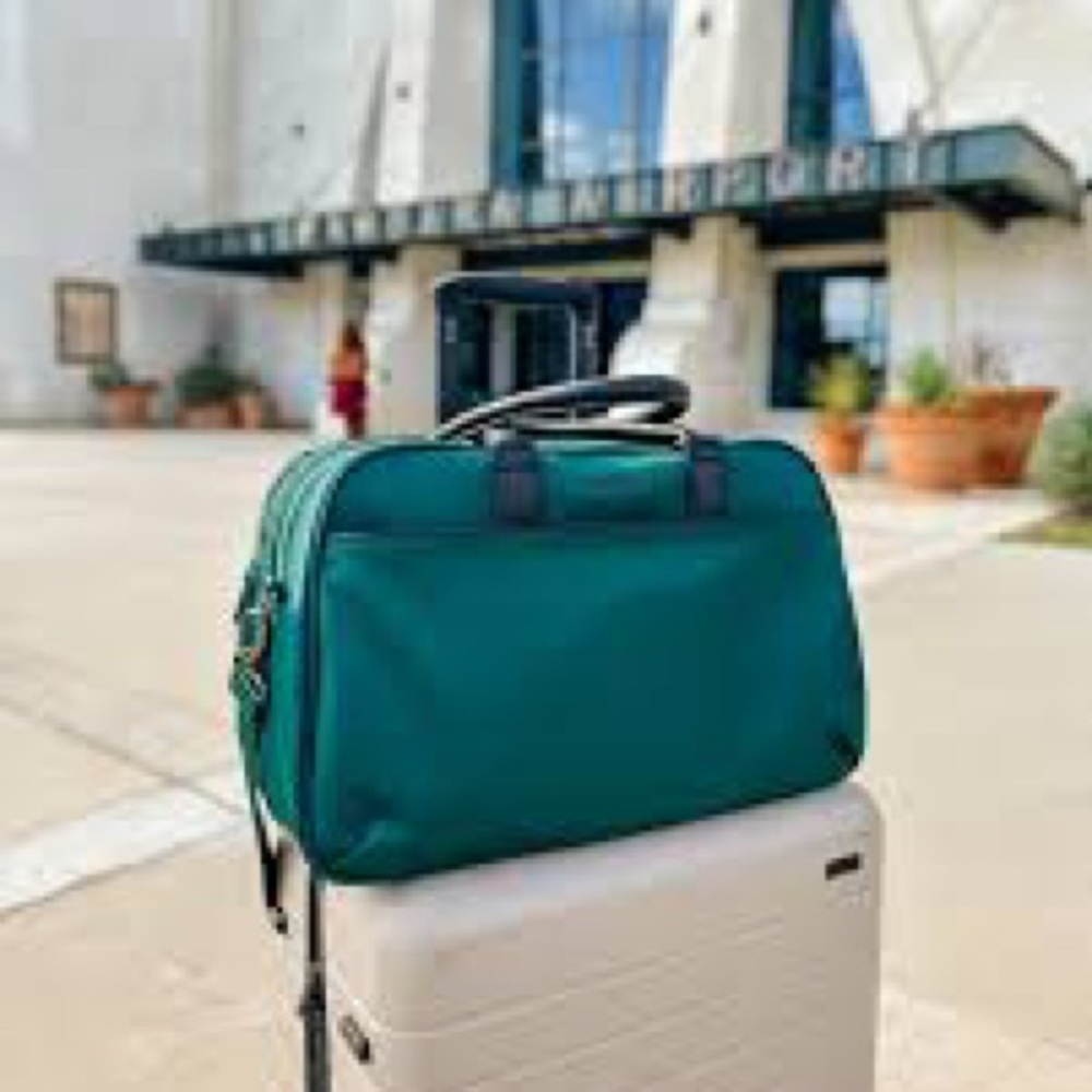 Green Nomad Lane Bento Bag